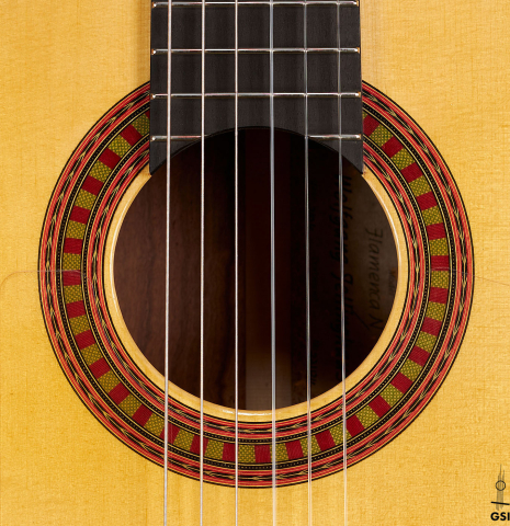 The rosette of a 2024 Wolfgang Jellinghaus "Flamenca Negra" flamenco guitar with spruce and Granadillo.