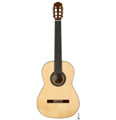 The front of a La Cañada "1934 Domino Esteso" flamenco guitar made of spruce and cypress