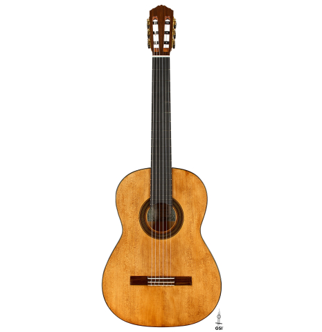 The front of a La Cañada "1934 Domino Esteso - A" flamenco guitar made of spruce and cypress