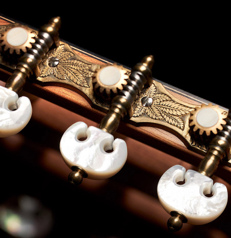 The machine heads of a 2006 Rafael Moreno Rodriguez &quot;Negra&quot; flamenco guitar made of spruce and CSA rosewood.