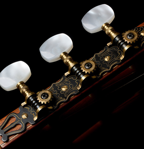 The tuning machines of a 1994 Jose Marin Plazuelo flamenco guitar made of spruce and cypress