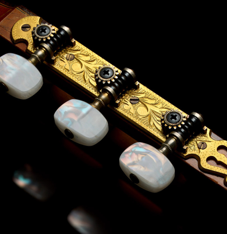 The tuning machines of a 1983 Manuel Reyes flamenco guitar (ex John Dearman) made of spruce and cypress