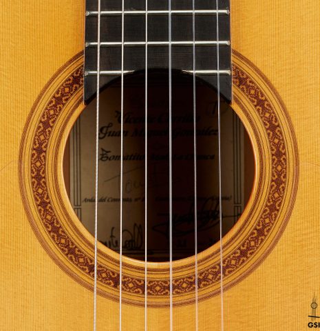 The rosette of a 2009 Tomatito "La Chanca" flamenco guitar made of spruce and cypress