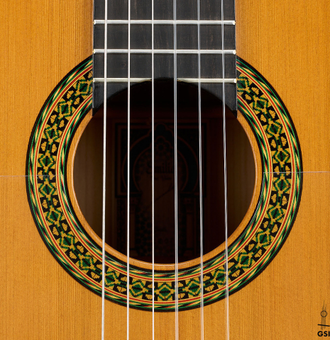 The rosette of a 2026 Emilio Díaz Valero "Blanca" flamenco guitar made of cedar and cypress