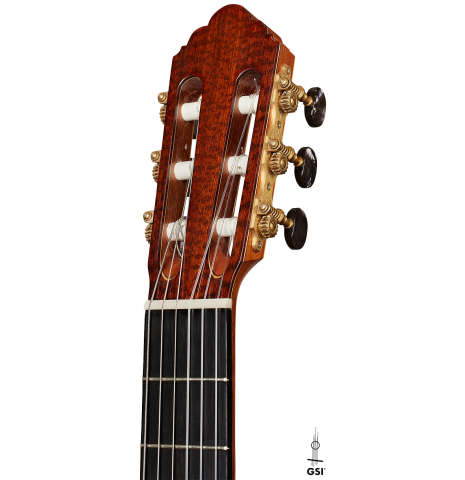 The headstock of a 2024 Gao Yi flamenco guitar made of spruce and cypress