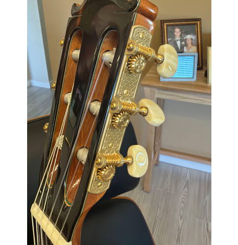 2025 Vincente Carrillo "Primera Especial" Spruce Malaysian Blackwood 2025 Vincente Carrillo "Primera Especial" Spruce Malaysian Blackwood