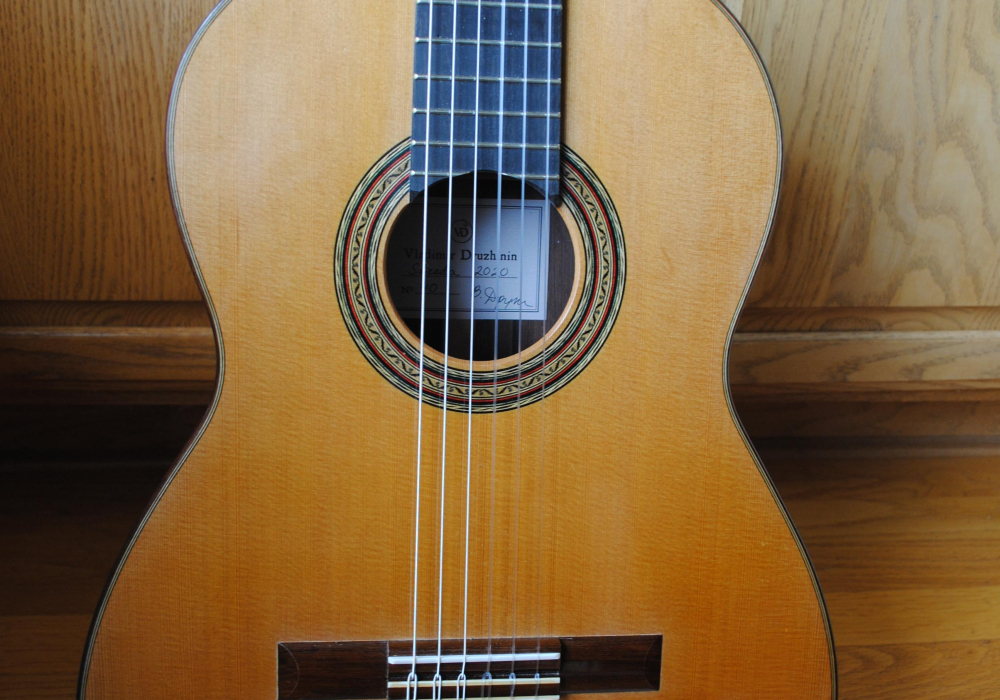 2020 Vladimir Druzhinin Cedar African Rosewood