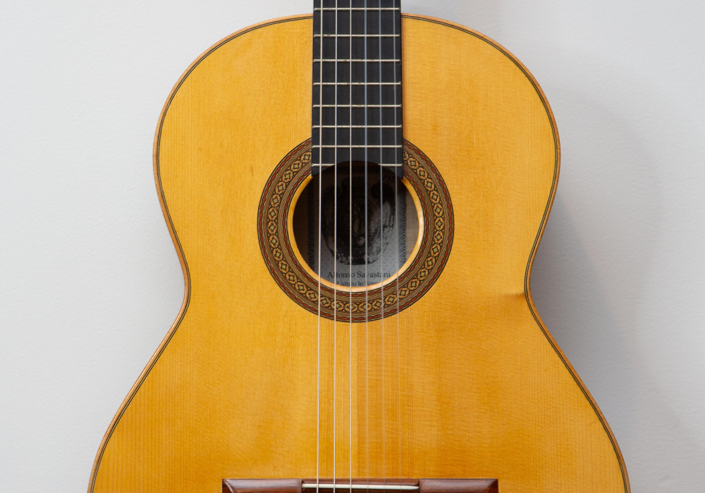 ALFONSO SAVASTANI Spruce Flamed Maple