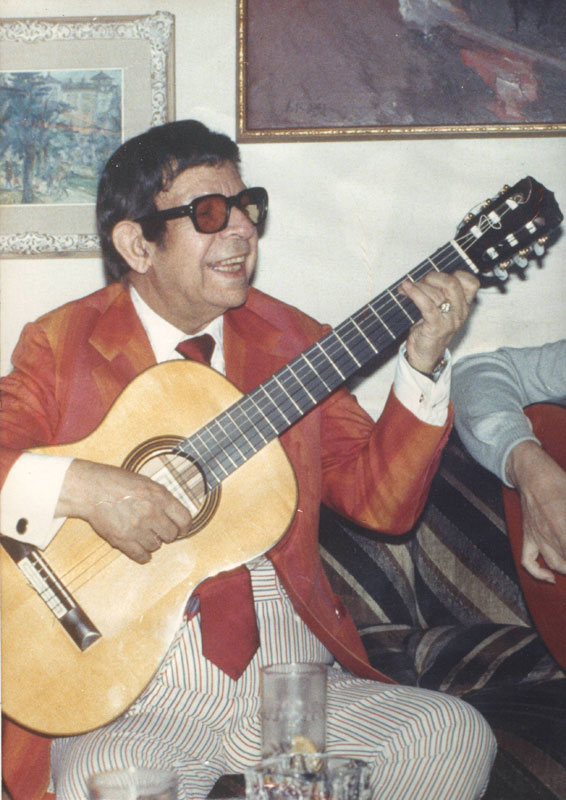 Sabicas guitar shop