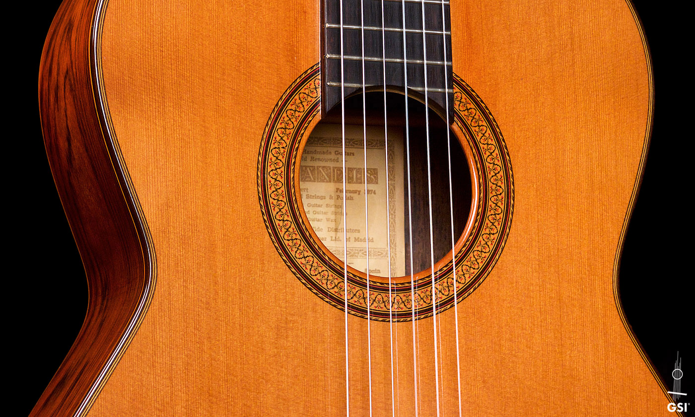 Hernandis classical guitar deals