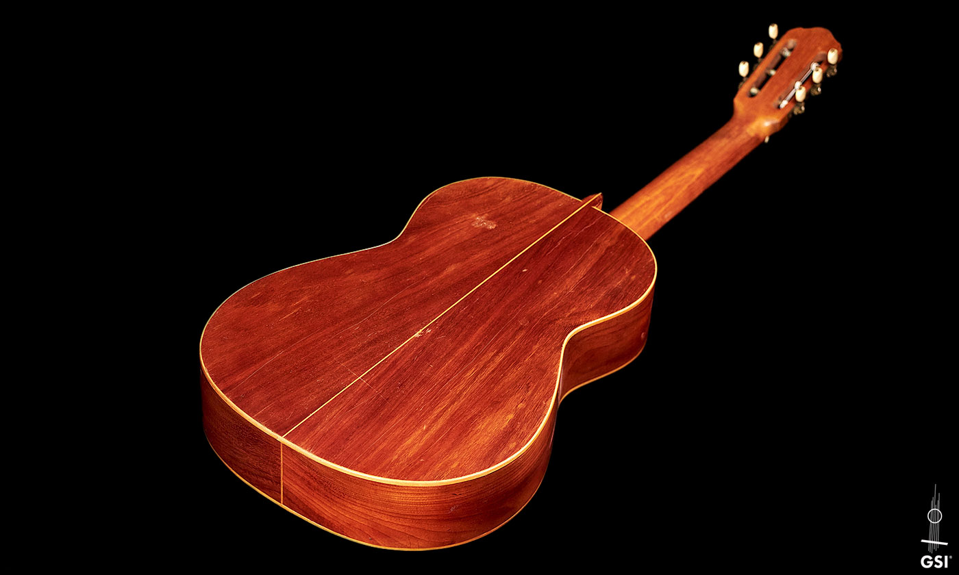 1900's Manuel Ramirez Santos SP/MH Guitar